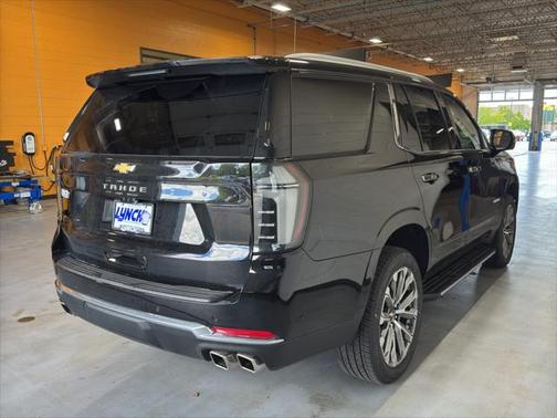 2025 Chevrolet Tahoe 4WD High Country