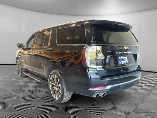 Black 2025 Chevrolet Suburban 4WD High Country