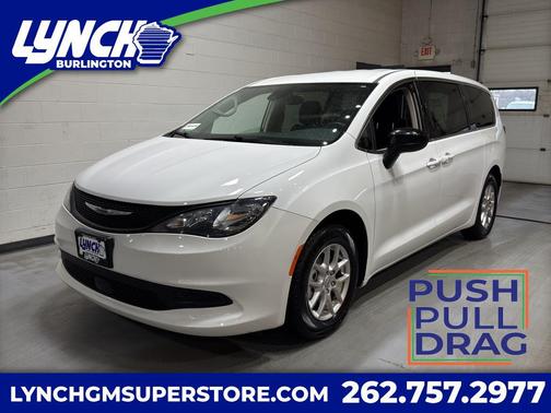 Bright White Clearcoat 2024 Chrysler Voyager LX