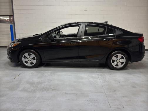 2018 Chevrolet Cruze LS