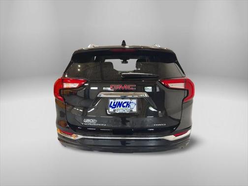 2022 GMC Terrain Denali