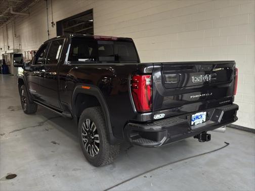 2025 GMC Sierra 3500 Denali