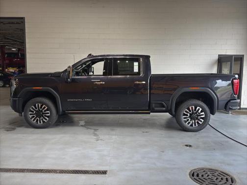 2025 GMC Sierra 3500 Denali