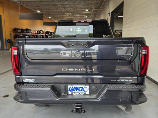 2025 GMC Sierra 3500 Denali