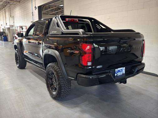 Black 2025 Chevrolet Colorado ZR2