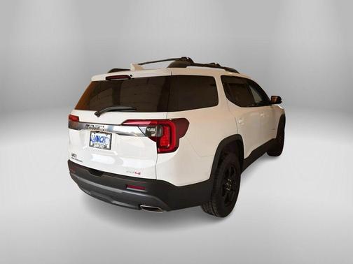2023 GMC Acadia AWD AT4