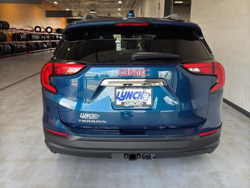 Blue Emerald Metallic 2020 GMC Terrain SLE