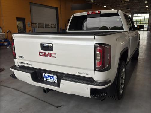 White Frost Tricoat 2017 GMC Sierra 1500 Denali