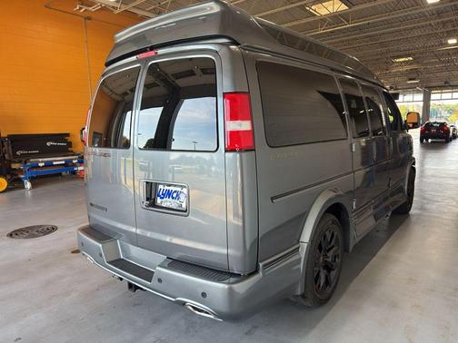 2025 Chevrolet Express 2500 RWD 2500 Regular Wheelbase WT