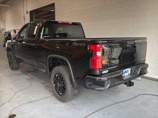 2025 Chevrolet Silverado 2500 Custom
