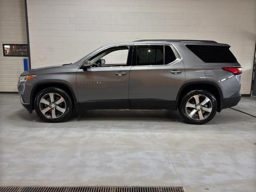 2020 Chevrolet Traverse LT Leather
