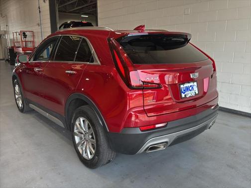 2021 Cadillac XT4 Premium Luxury