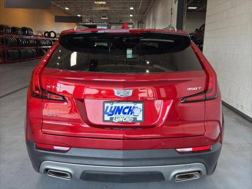 2021 Cadillac XT4 Premium Luxury