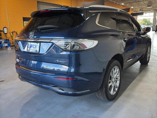 2023 Buick Enclave Avenir AWD