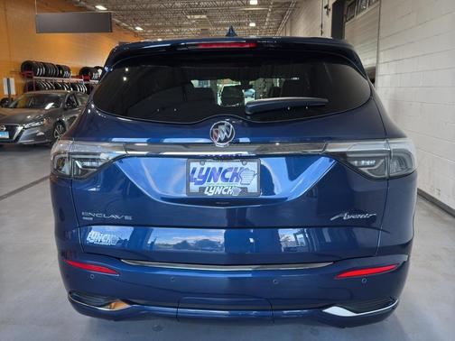 2023 Buick Enclave Avenir AWD