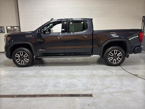 Titanium Rush Metallic 2024 GMC Sierra 1500 AT4