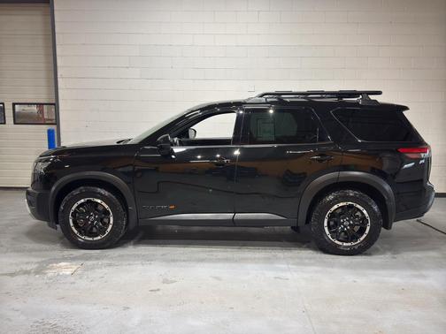 2024 Nissan Pathfinder Rock Creek 4WD