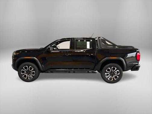2025 GMC Canyon Base