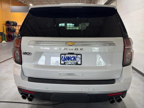 Iridescent Pearl Tricoat 2024 Chevrolet Tahoe High Country