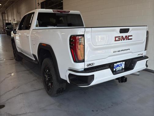2026 GMC Sierra 2500 AT4