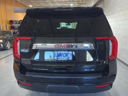 2022 GMC Yukon XL SLE