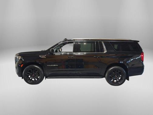 2022 GMC Yukon XL SLE