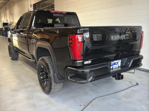 2024 GMC Sierra 3500 Denali