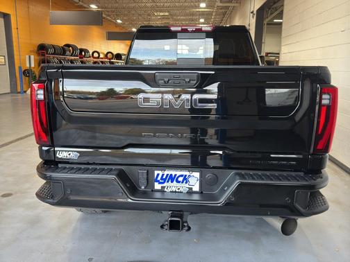 2024 GMC Sierra 3500 Denali