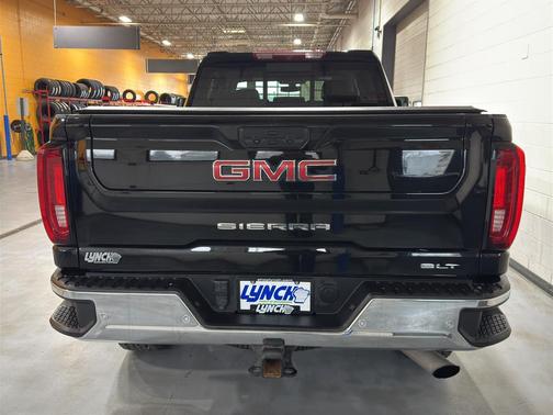 2023 GMC Sierra 2500 SLT