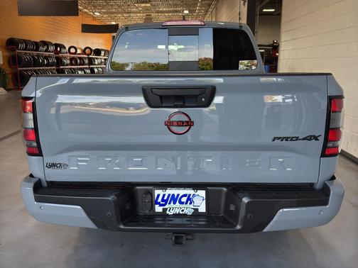 2024 Nissan Frontier PRO-4X