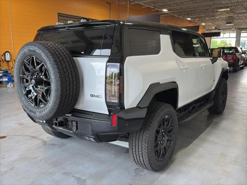 2025 GMC HUMMER EV SUV 2X