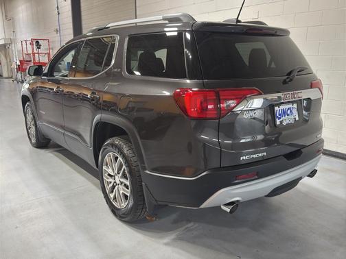 2019 GMC Acadia SLE-2