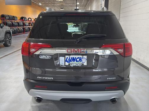 2019 GMC Acadia SLE-2