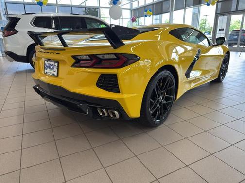 2025 Chevrolet Corvette Stingray w/3LT