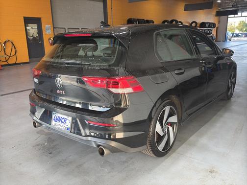 2024 Volkswagen Golf GTI 2.0T S DSG