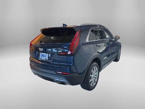 2021 Cadillac XT4 Premium Luxury