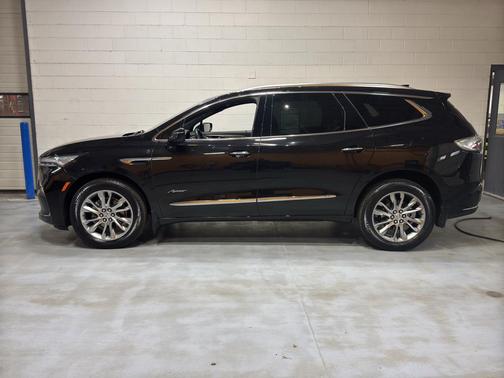 2024 Buick Enclave Avenir AWD