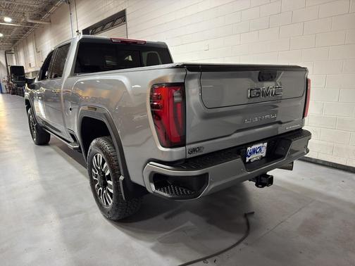 2025 GMC Sierra 3500 Denali