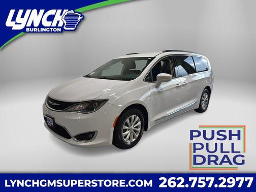 2017 Chrysler Pacifica Touring-L