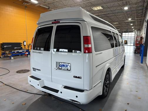 2025 GMC Savana 2500 Work Van