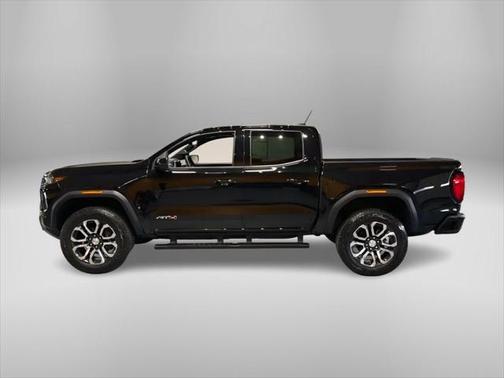 2023 GMC Canyon Base