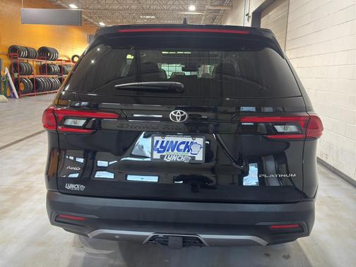 2026 Toyota Grand Highlander Platinum