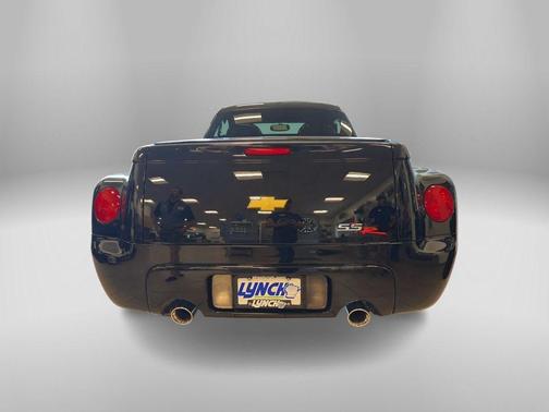 2006 Chevrolet SSR Base