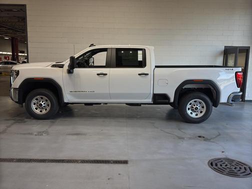 2026 GMC Sierra 2500 Base
