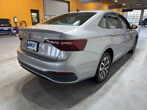 2024 Volkswagen Jetta 1.5T S