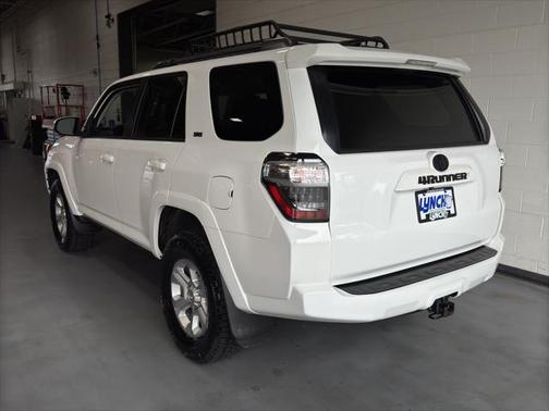 2021 Toyota 4Runner SR5