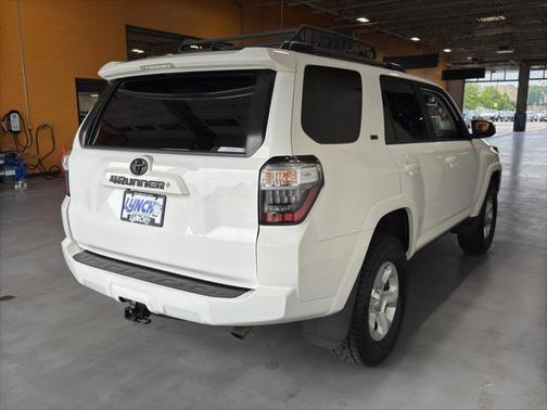 2021 Toyota 4Runner SR5