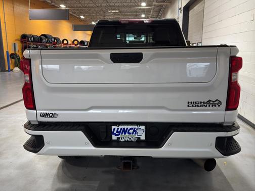 2023 Chevrolet Silverado 3500 High Country