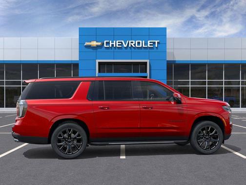 2025 Chevrolet Suburban RST