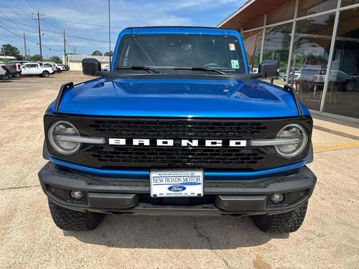 Blue 2022 Ford Bronco Wildtrak